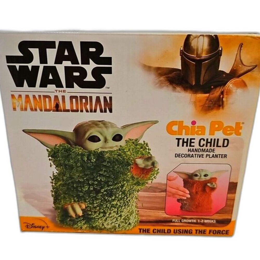 New Chia Pet Star Wars: The Mandalorian - The Child Baby Yoda Decorative Planter